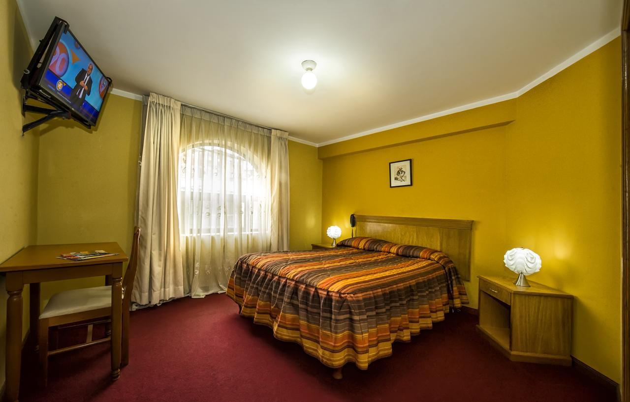 Monte Blanco Hotel 瓦拉斯 外观 照片
